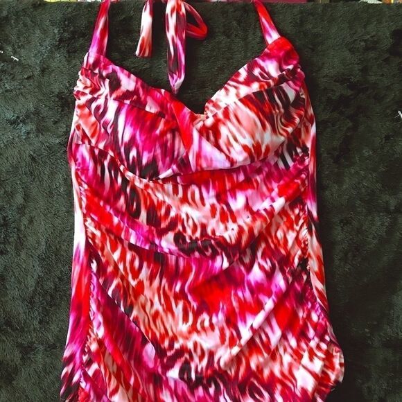 PINK SWIM DRESS NEW - Picture 1 of 5